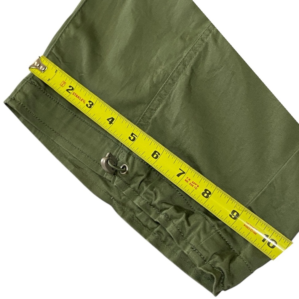 Lane Bryant Olive Green Mid-Rise Cargo Crops - Picture 4 of 8